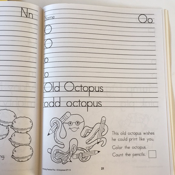 “Cutting and Handwriting” workbooks/black line bk - Picture 10 of 14